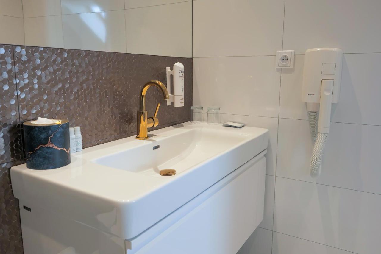 Hotel Zlata Hvezda Litomysl Luaran gambar