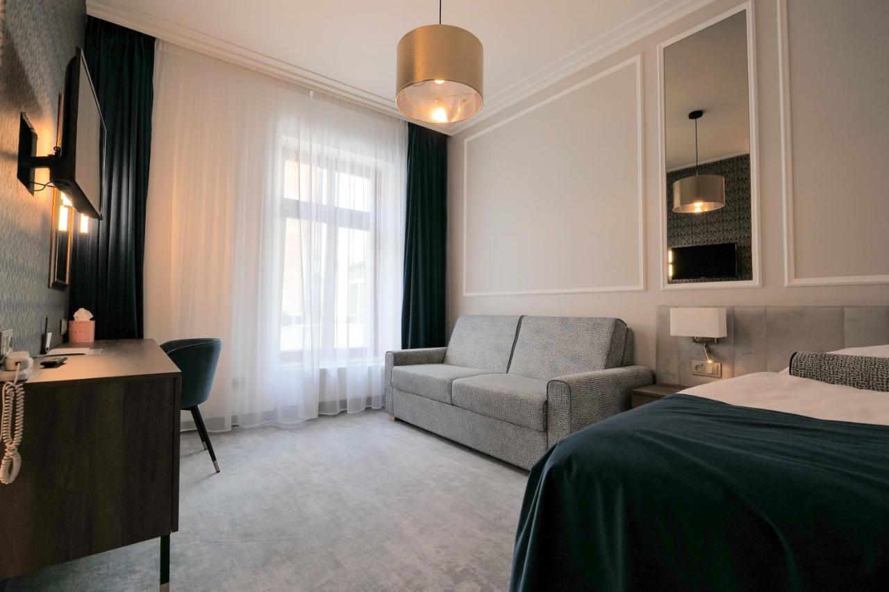 Hotel Zlata Hvezda Litomysl Luaran gambar