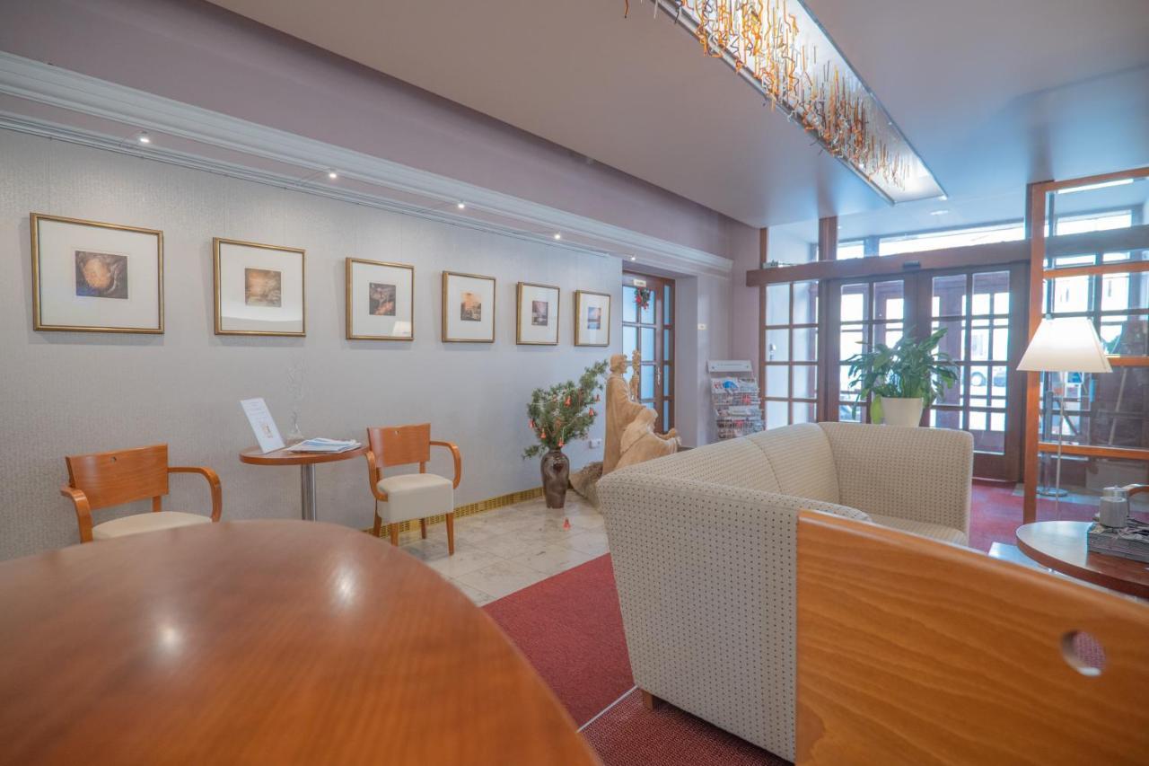 Hotel Zlata Hvezda Litomysl Luaran gambar